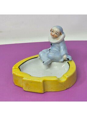 Vintage Clown Figural Ashtray Pierrot Blue Costume Yellow Ceramic Retro1970s